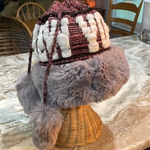 New York Pom-Pom hat